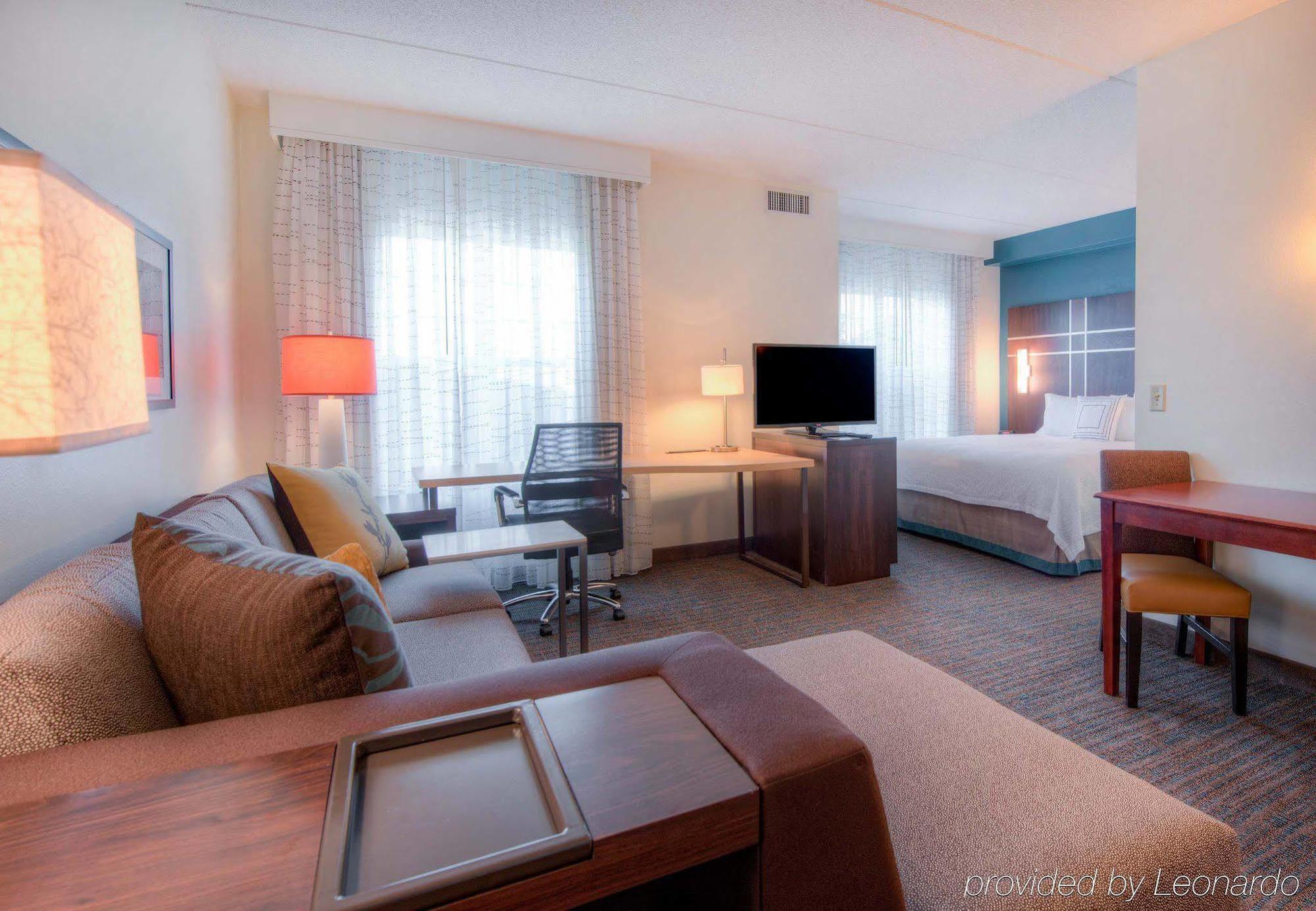 Residence Inn By Marriott Raleigh Crabtree Valley Exterior photo
